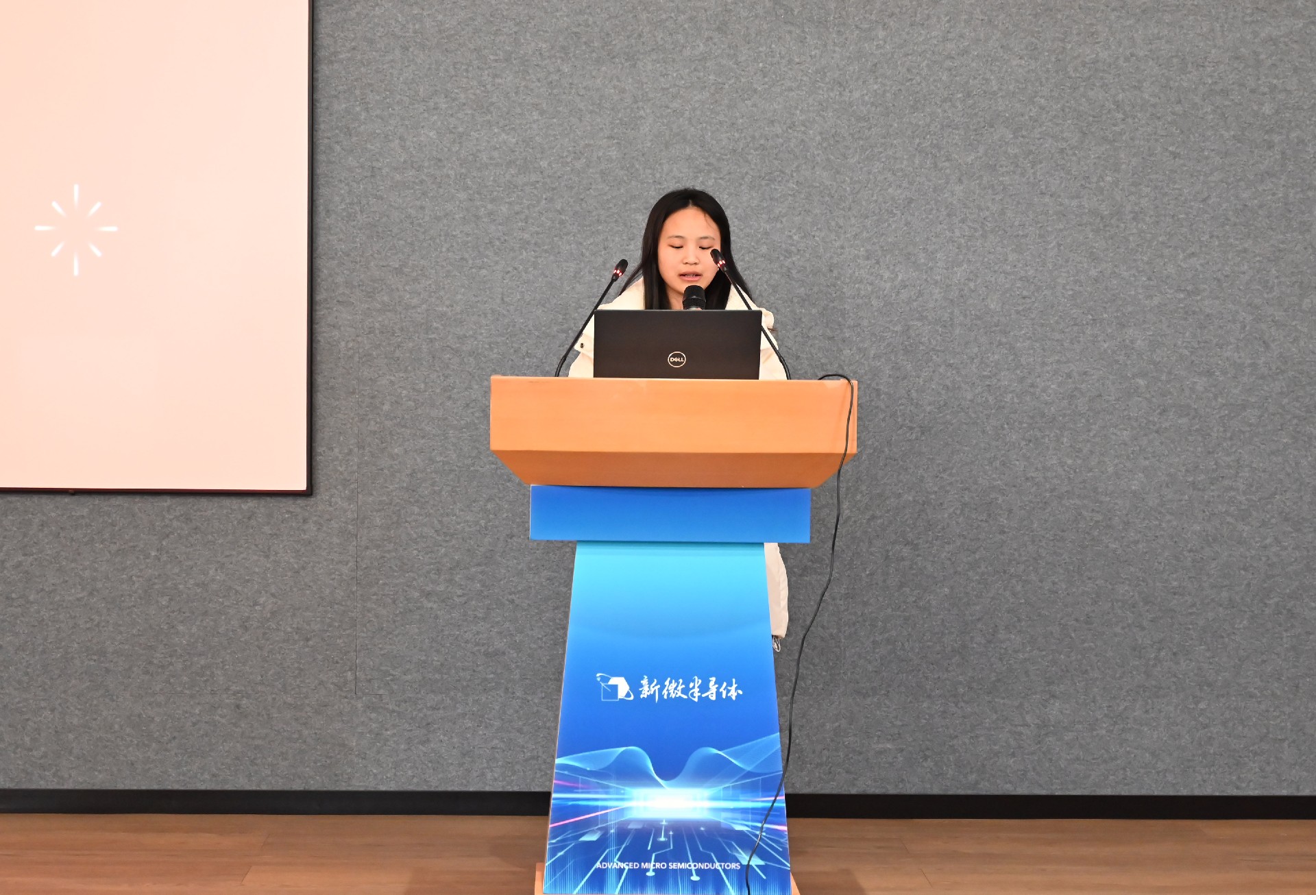 1707209578181412.jpg 鐘麗春.jpg